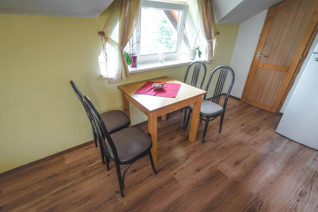 Apartman Relax สมิชานี ภายนอก รูปภาพ